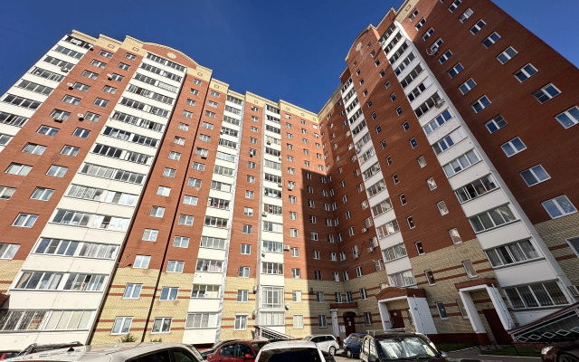 Квартира Хрустальная 37к1