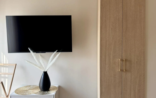 Uyutnaya studiya na Lesnoy 87 Flat