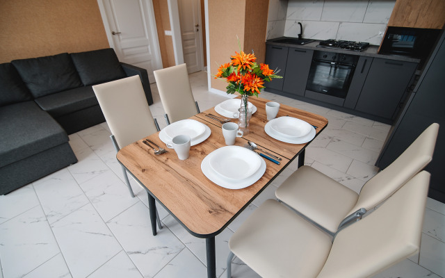 Na Dzerzhinskogo Flat