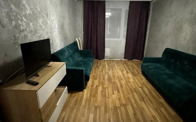 S vidom na les Flat