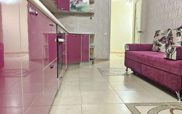 U Morya Ryadom S Tsentralnym Plyazhem Apartments