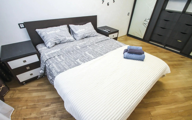 Апартаменты 1 комнатная квартира Пушкина 14