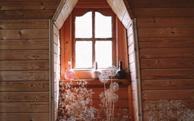 Частный дом четырехкомнатная дача, 95 м²