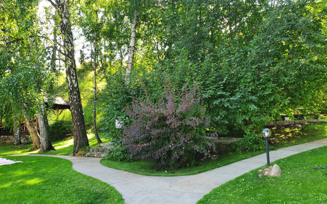 Kamenny Tsvetok Guest House