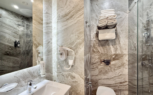 Отель Клуб Отеля Миррор