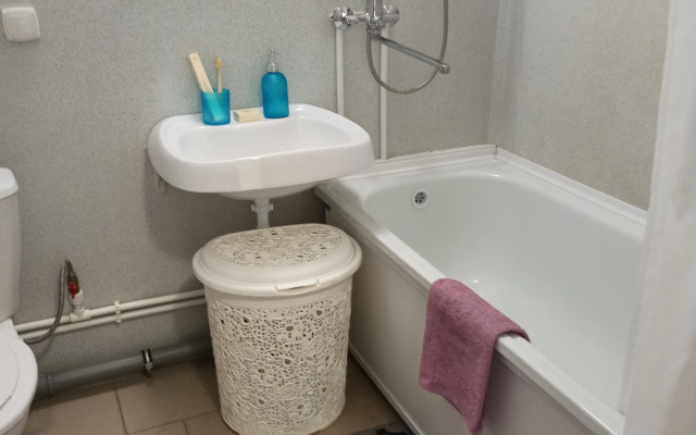 Квартира с уютным балконом и удоным выездом на М4