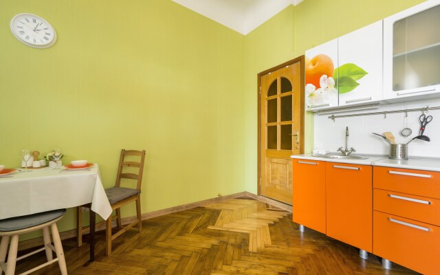 Studiya Na Vasilyevskom Ostrove Flat