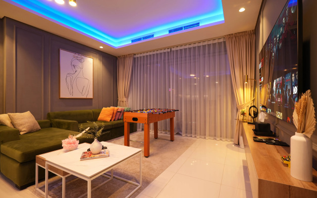 Апартаменты Exclusive Paramount 2BR - Skyline & Game Nights