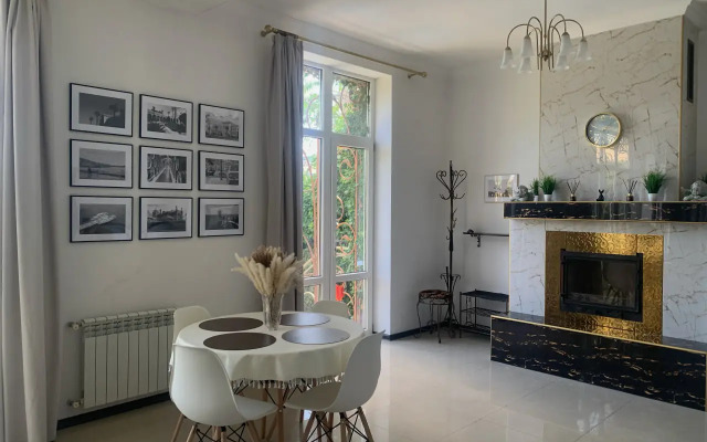 Na Ulitse Yana Tarvatskogo Flat