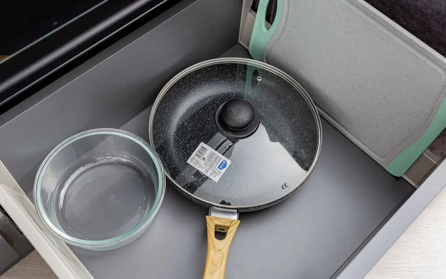 Na Yasnogorskoy 16/2k6 Apartment