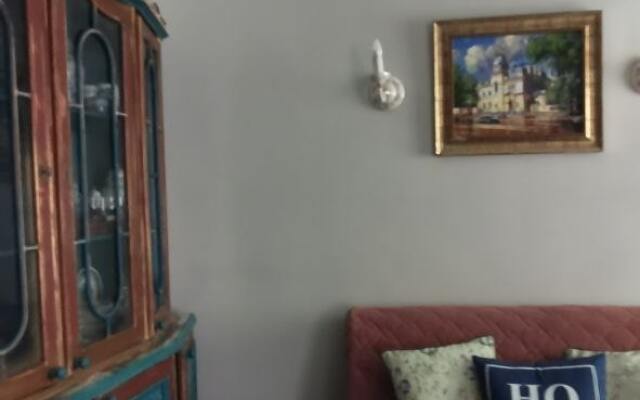 Апартаменты Фарфор и соловей Loft-усадьба на Черниговской