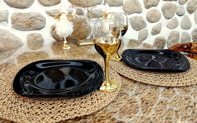 Srednevekovaya Berloga Vozle Taverny S Otdelnym Vkhodom Apartments