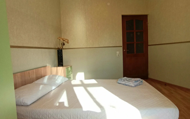 Uyutnaya 2-Kh V Samom Tsentre Goroda Yakutsk Flat