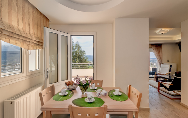 Karmilos Hill Villa