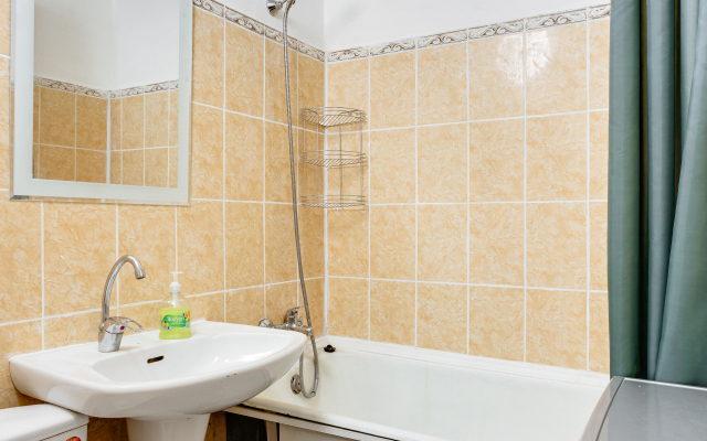 Balaklavskiy Prospekt 10k1 Apartments