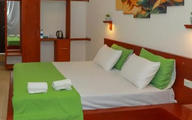 Traveller's Hikkaduwa Hotel