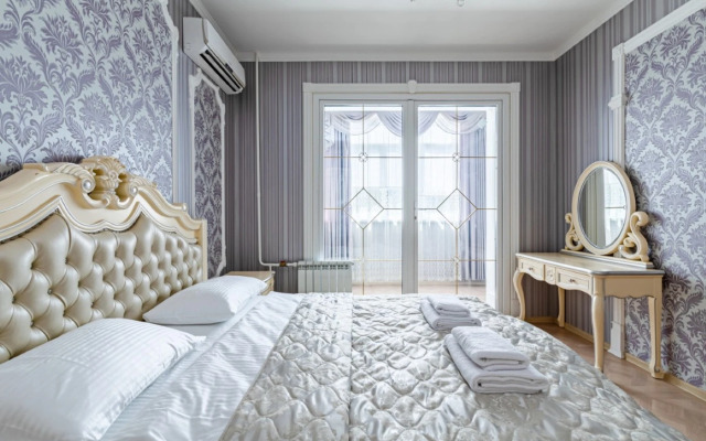 Квартира Шикарная Трёхкомнатная в Самом Центре Казани