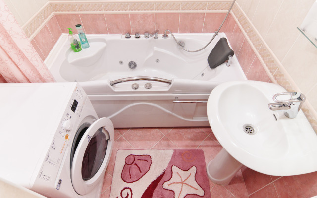 Апартаменты на Коминтерна