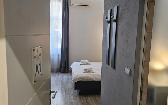 Central Park Residence Guest House
