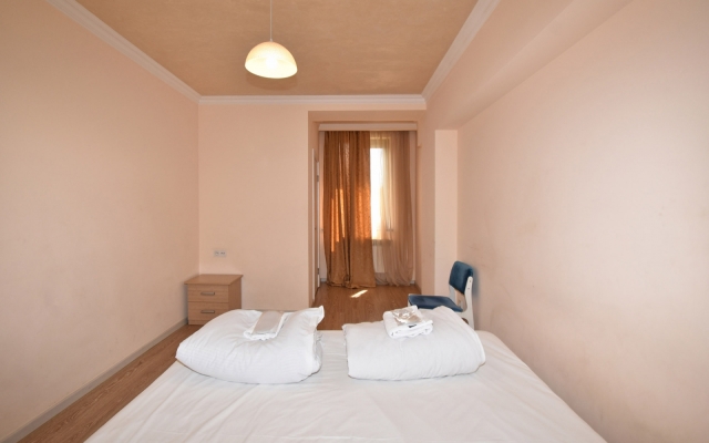 Апартаменты RentInnYerevan 106 Nalbandyan Street