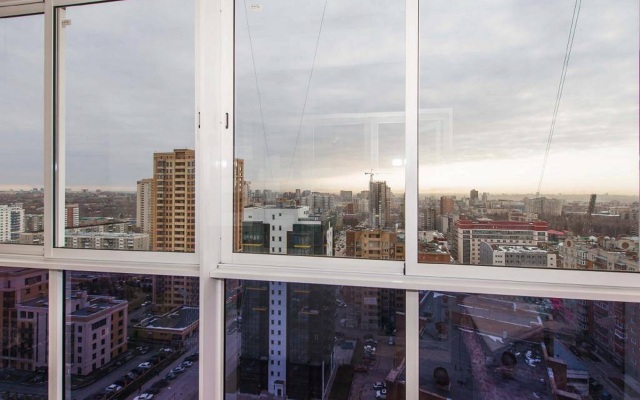 Апартаменты ФлаНск на Крылова 5