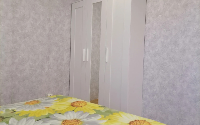 Квартира Строителей 12