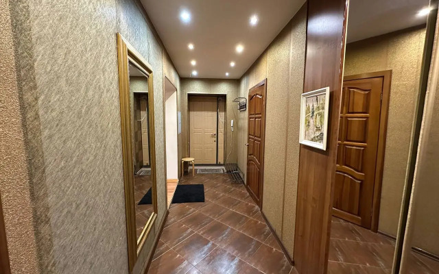 Квартира Большая в Центре Города с Парковочным Местом