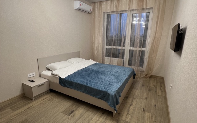 Yevrodvushka U Parka Flat