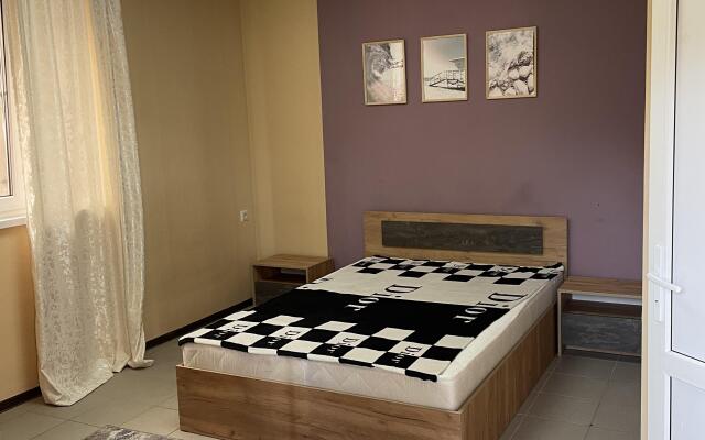 Luchik Guest House