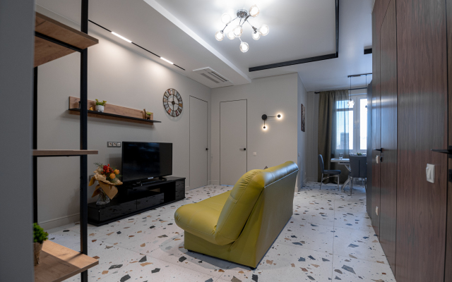 Sovremennye U Metro Pokryshkina Apartments