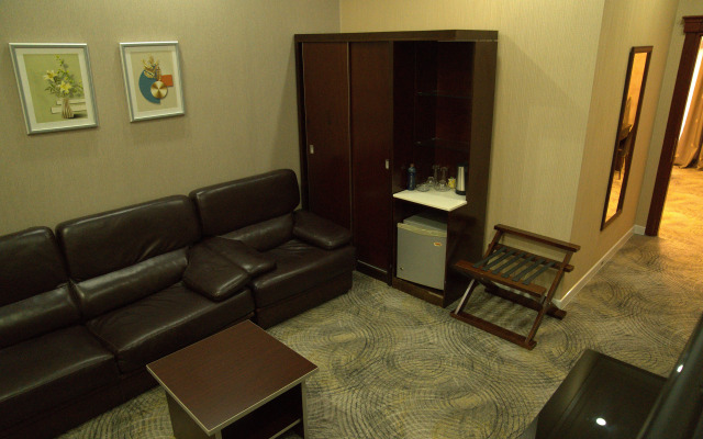 Premier Hotel