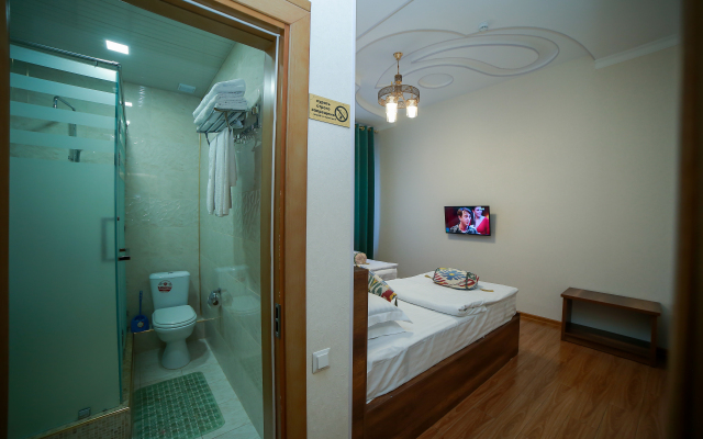 Rayhon Hotel
