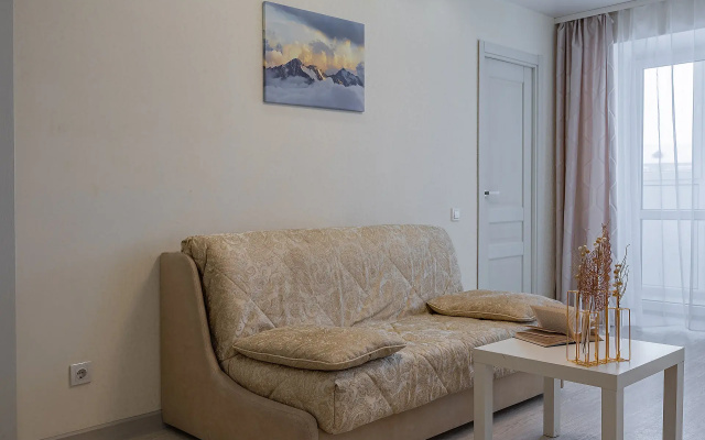 Sikarnye apartamenty na Bul'vare Pobedy