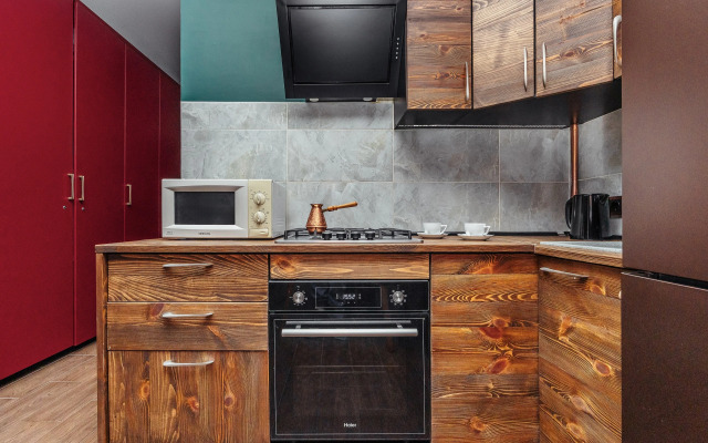 Апартаменты Дизайнерская студия около подъемника