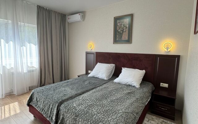 Kivi Private House