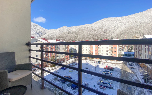 S Otdelnoj Spalnei vblizi Podemnika Apartments