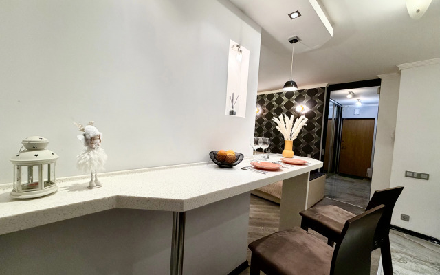 Квартира Лайф Апарт Стильная Евро 2-ка Новорогожская 28