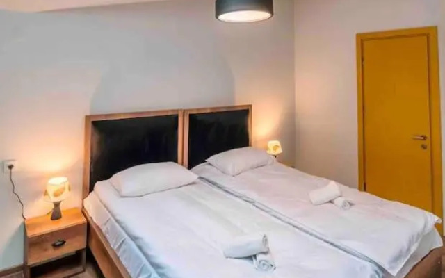 Rooftop Apartments at Rustaveli Avenue Mini hotel