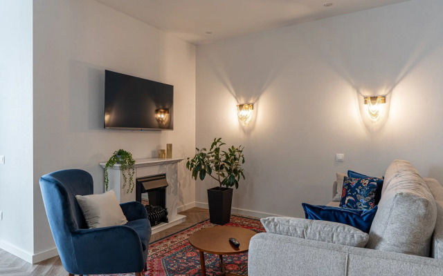 Magnoliya Flat