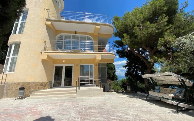 Blumarin Sea Hotel