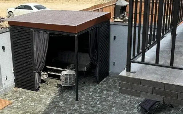 Dom U Morya Private house