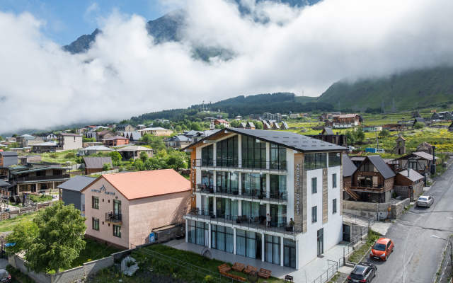 Отель 3100 Boutique Hotel Kazbegi