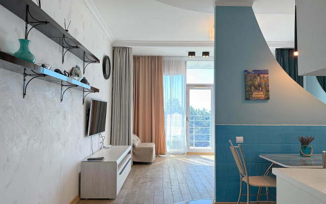 Апартаменты Аквамарин с бассейном и балконом N205