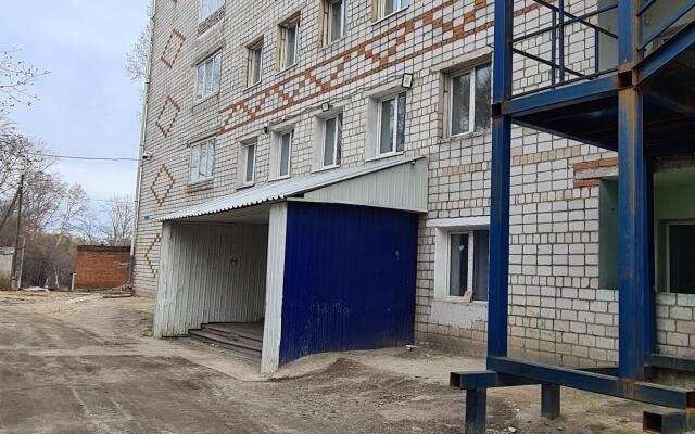 Хостел РЕПИНА 8