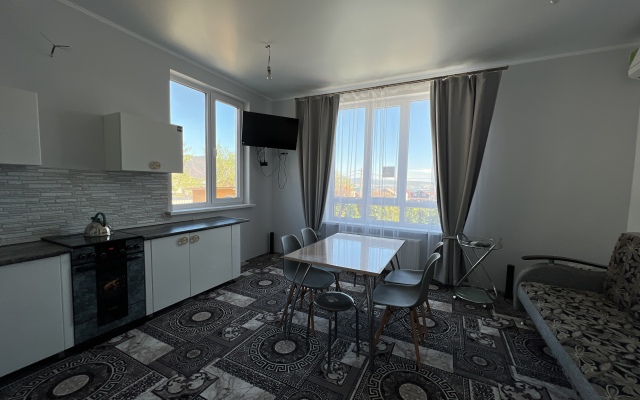 Dlya Semyi v Mikrorayone Persikovy Sad Privat House