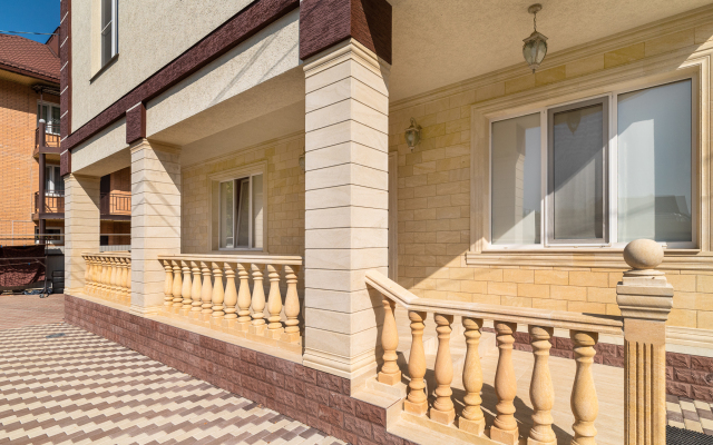 Zvyozdny Guest House