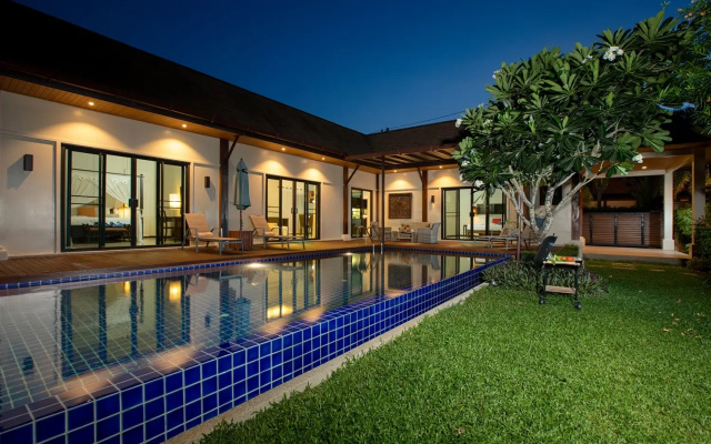 Atarata, 3BR Private Pool, Nai Harn Beach Villa