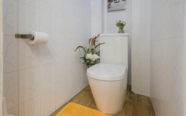 Квартира GM Apartments Стильная Трехкомнатная на Бульварном кольце