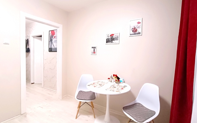 Tatyanin Dom u TC Podsolnukh Apartments