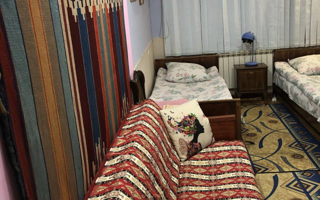 Dom Polski Guest House